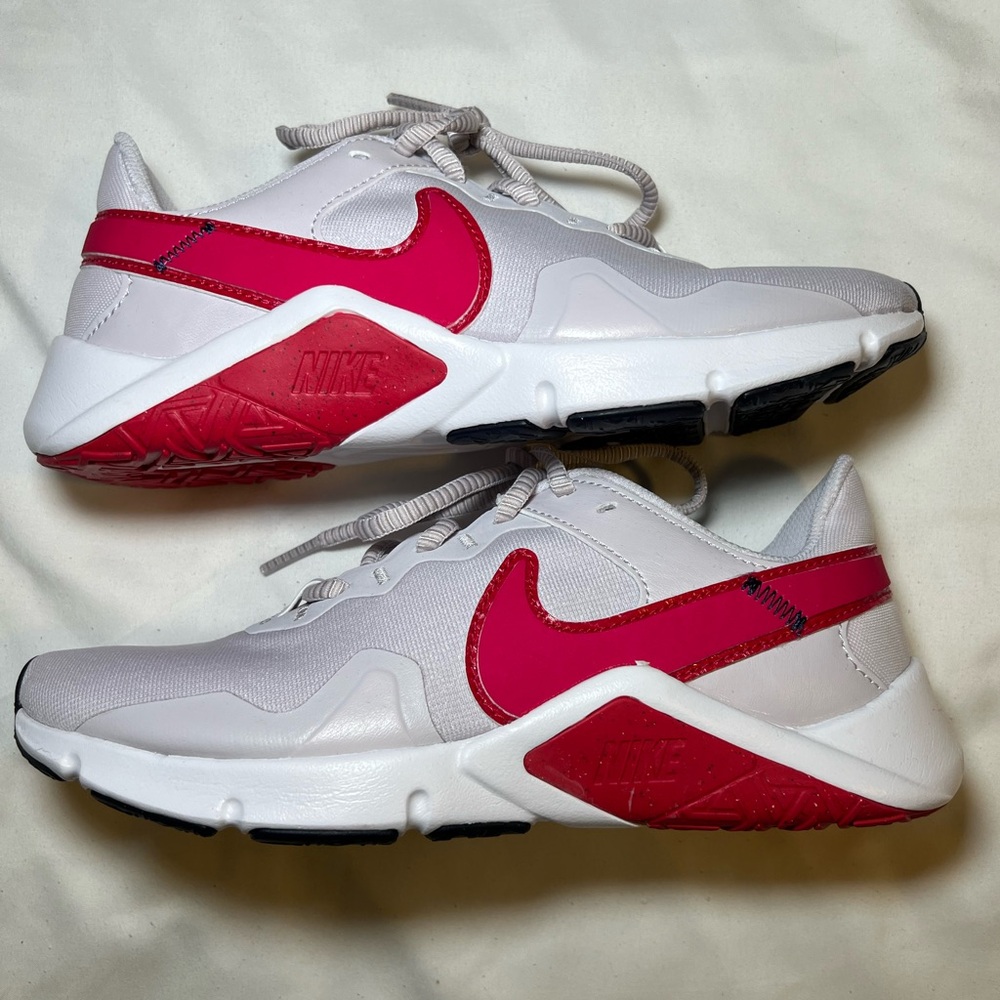 Nike Legend Essential 2 Women's Workout Shoes